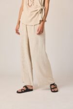 Pantalón fluido rayas beige - Imagen 3