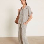 Pantalón seersucker pinzas recto blanco