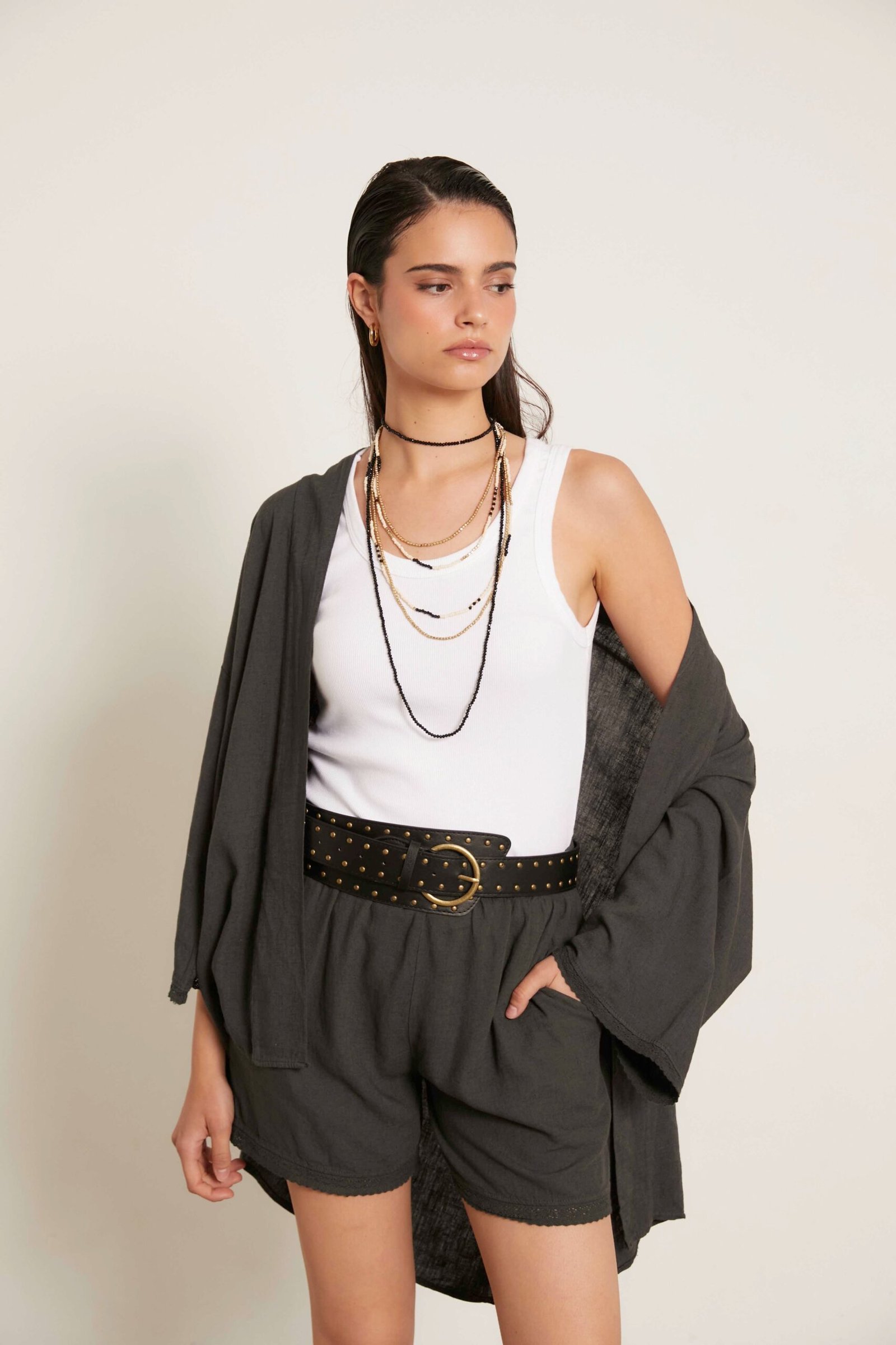 Short-lino-gris-935056-3.jpg Short lino puntilla gris antracita - Imagen 1