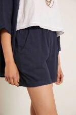 Short lino puntilla azul marino - Imagen 5
