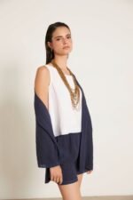 Short lino puntilla azul marino - Imagen 2